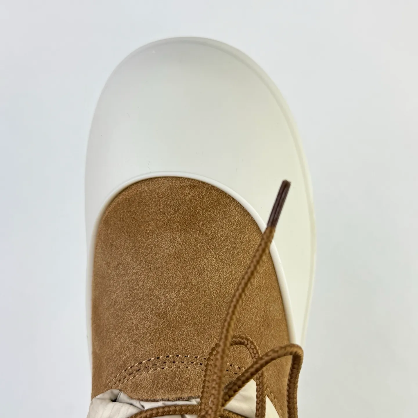 Pick up locally 💰760 Core recommendation Good price Size correction Men's and women's shoes UGG Mini Lace-Up Weather dual-purpose detachable winter neutral snow boots 1120849 Overseas shopping high-end retail version Combination midsole is lightweight and non-slip Real sheep fur integrated Size: 35 36 37 38 39 40 41 42 43 44 45 46